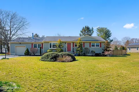 3209 Querns Rd, Wall, NJ 07719