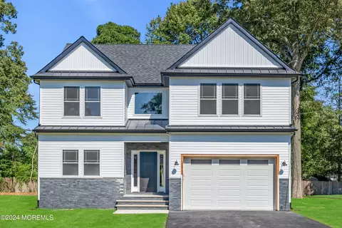 507 Laurel St, Bayville, NJ 08721