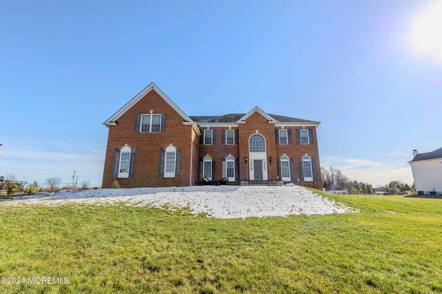 4 Potomac Ct, Freehold, NJ 07728