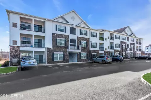 532 Tavern Rd #532, Monroe, NJ 08831
