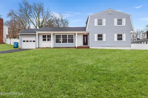 109 Newbury Rd, Howell, NJ 07731
