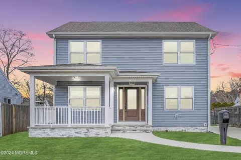 299 Herbert Ave, Old Bridge, NJ 08857