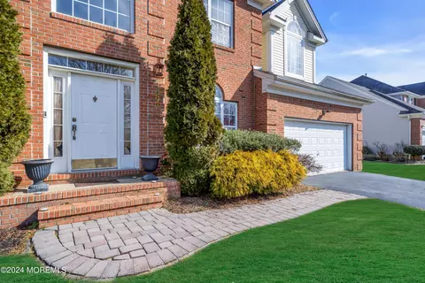Exterior - 69 Picadilly Dr, Jackson, NJ 08527 photo 5 of 9