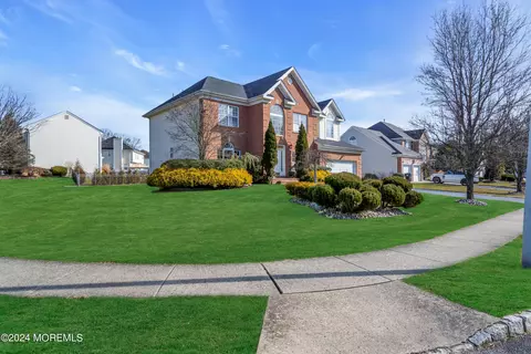 Exterior - 69 Picadilly Dr, Jackson, NJ 08527 photo 3 of 9