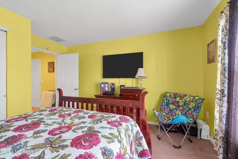 Bedroom - 69 Picadilly Dr, Jackson, NJ 08527 photo 3 of 5