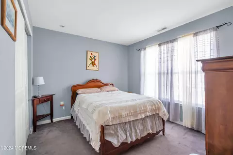 Bedroom - 69 Picadilly Dr, Jackson, NJ 08527 photo 2 of 5