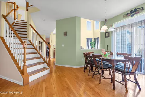 Dining - 69 Picadilly Dr, Jackson, NJ 08527 photo 3 of 4