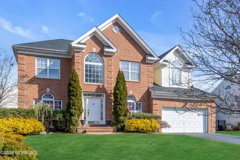 Exterior - 69 Picadilly Dr, Jackson, NJ 08527 photo 2 of 9