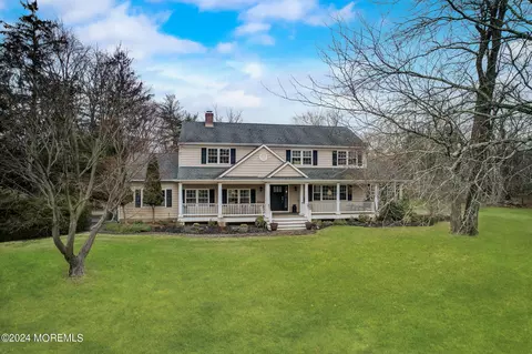 710 Lovett Rd, Colts Neck, NJ 07722