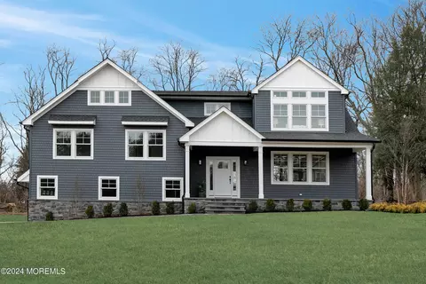 205 Dogwood Ln, Lincroft, NJ 07738