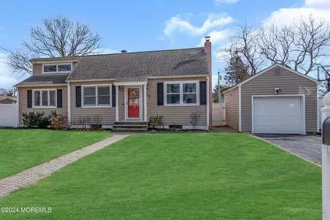 428 20th Ave, Brick, NJ 08724