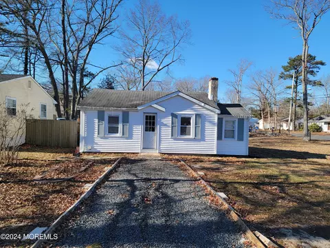 Exterior - 1622 Joffre Rd, Forked River, NJ 08731 photo 4 of 9