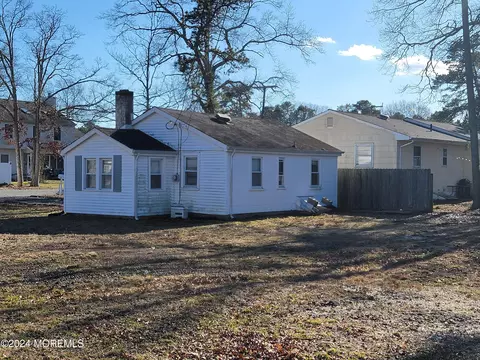 Exterior - 1622 Joffre Rd, Forked River, NJ 08731 photo 6 of 9