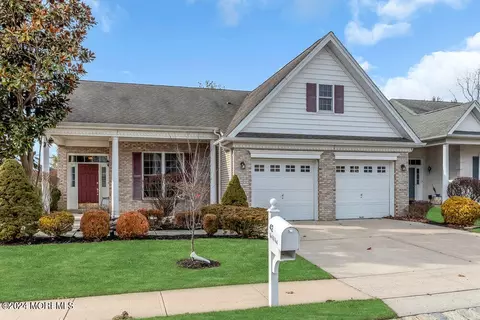 42 Bay Hill Rd, Jackson, NJ 08527
