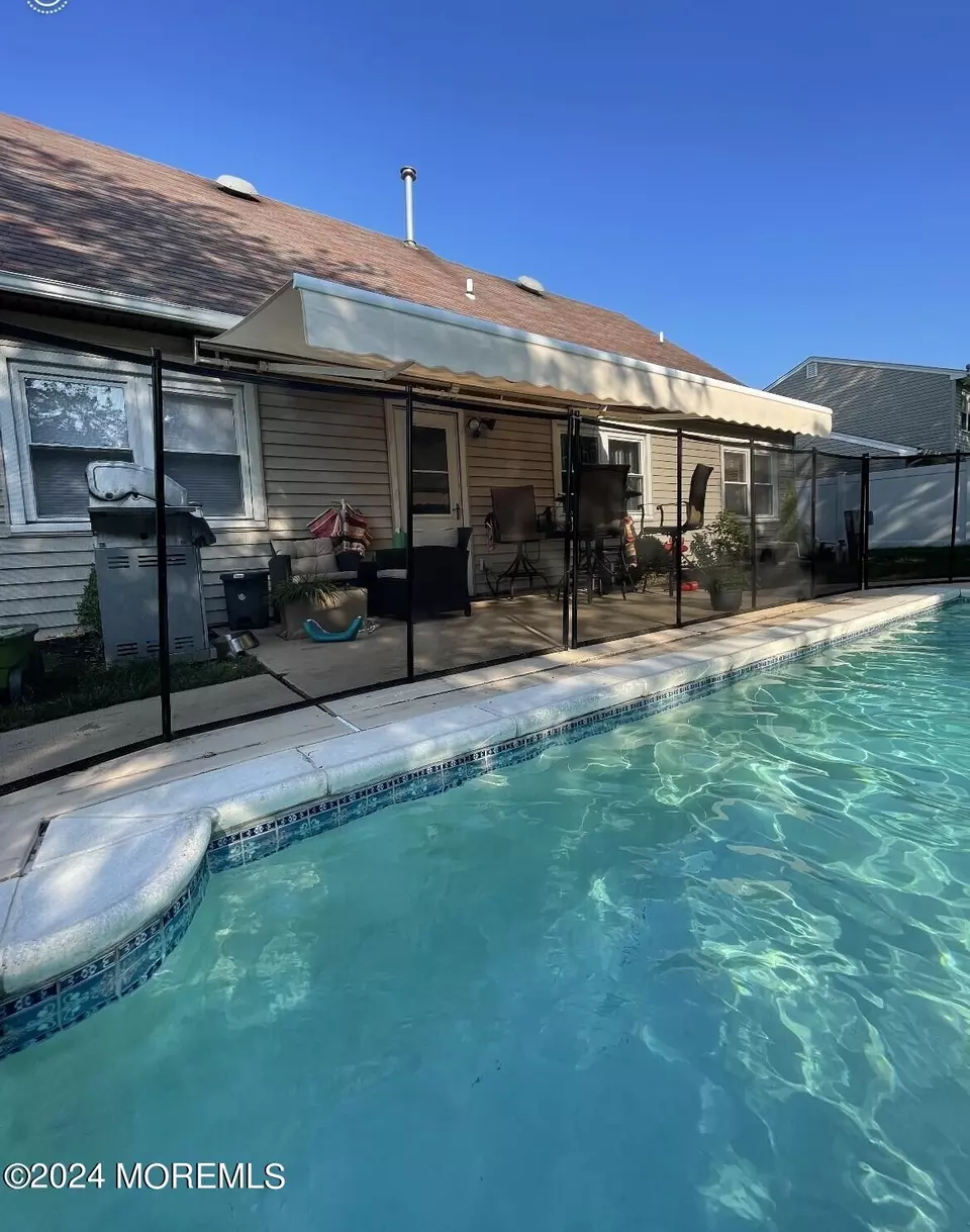 1670 Union Ave, Hazlet, NJ 07730 Movoto