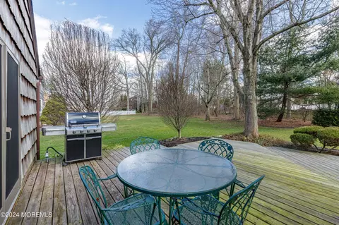 Exterior - 10 Leaf Ln, Old Bridge, NJ 08857 photo 9 of 9