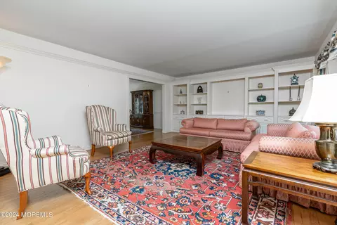 Living - 10 Leaf Ln, Old Bridge, NJ 08857 photo 1 of 6