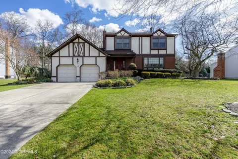 Exterior - 10 Leaf Ln, Old Bridge, NJ 08857 photo 3 of 9