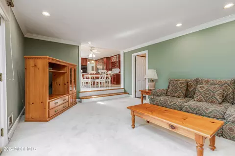 Bedroom - 10 Leaf Ln, Old Bridge, NJ 08857 photo 2 of 6