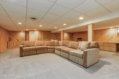 Living - 10 Leaf Ln, Old Bridge, NJ 08857 photo 6 of 6