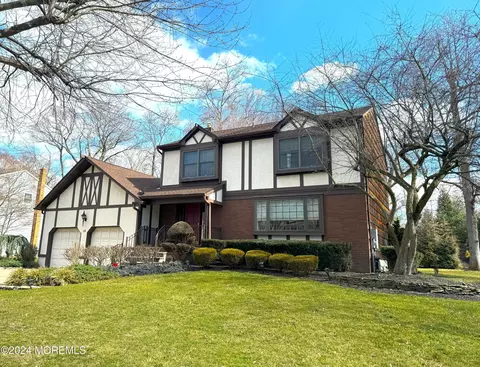 Exterior - 10 Leaf Ln, Old Bridge, NJ 08857 photo 2 of 9
