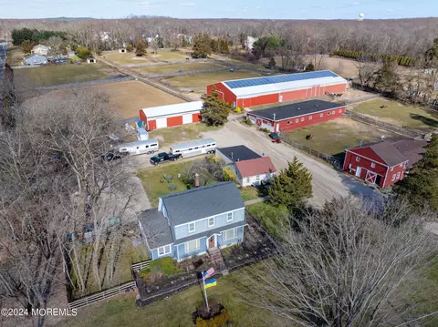 338 Adelphia Rd, Farmingdale, NJ 07727