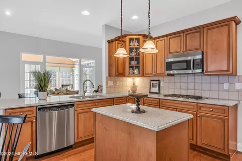 Kitchen - 3 Manasquan Rd, Waretown, NJ 08758 photo 5 of 9