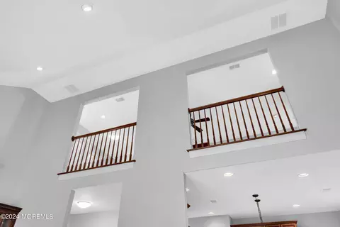 Living - 3 Manasquan Rd, Waretown, NJ 08758 photo 12 of 16