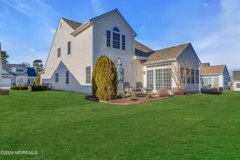 Exterior - 3 Manasquan Rd, Waretown, NJ 08758 photo 7 of 12