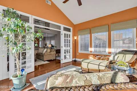 Living - 3 Manasquan Rd, Waretown, NJ 08758 photo 11 of 16