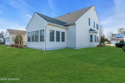 Exterior - 3 Manasquan Rd, Waretown, NJ 08758 photo 6 of 12