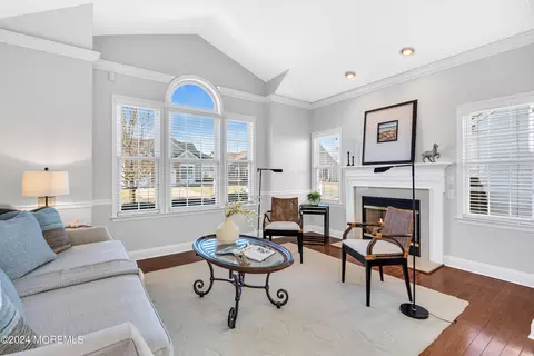 Living - 3 Manasquan Rd, Waretown, NJ 08758 photo 2 of 16