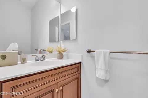 Bath - 3 Manasquan Rd, Waretown, NJ 08758 photo 2 of 6