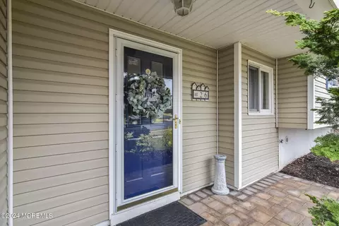 Exterior - 26 Bruce Ct, Milltown, NJ 08850 photo 4 of 11