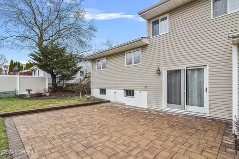 Exterior - 26 Bruce Ct, Milltown, NJ 08850 photo 6 of 11