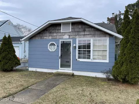 2108 Beach Blvd, Point Pleasant, NJ 08742