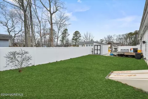 Exterior - 723 Alpine St, Forked River, NJ 08731 photo 5 of 6