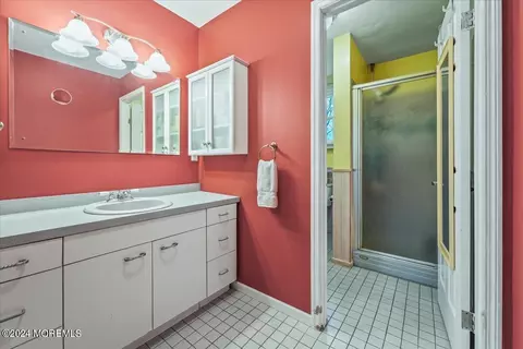 Bath - 723 Alpine St, Forked River, NJ 08731 photo 1 of 3