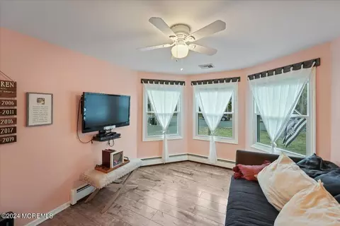 Bedroom - 723 Alpine St, Forked River, NJ 08731 photo 4 of 4