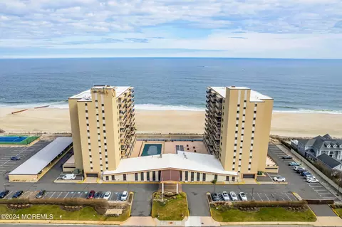 45 Ocean Ave #12G, Monmouth Beach, NJ 07750