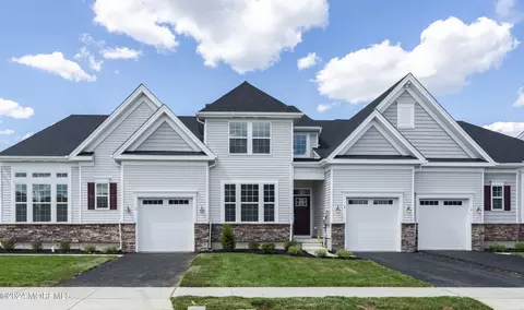 93 Aqueduct Blvd, New Egypt, NJ 08533