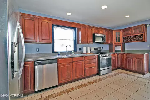 Kitchen - 1736 Lakeside Dr S, Forked River, NJ 08731 photo 1 of 5