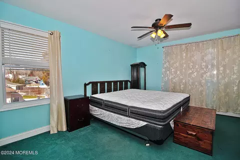 Bedroom - 1736 Lakeside Dr S, Forked River, NJ 08731 photo 4 of 6