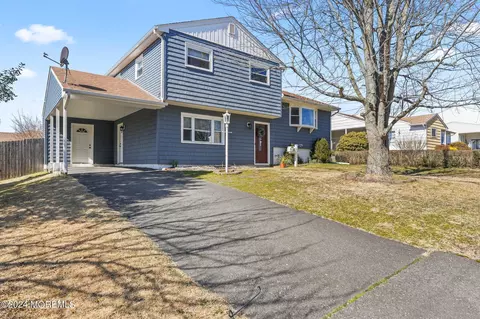 13 Lawrence Dr, Neptune City, NJ 07753