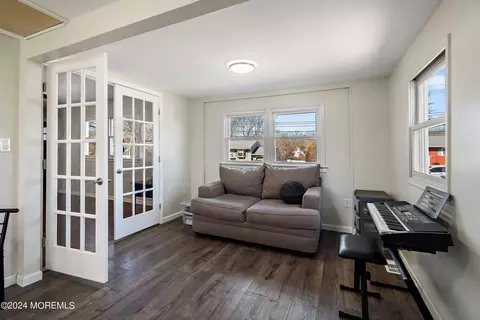 Living - 5 Hampton Rd, Howell, NJ 07731 photo 3 of 4