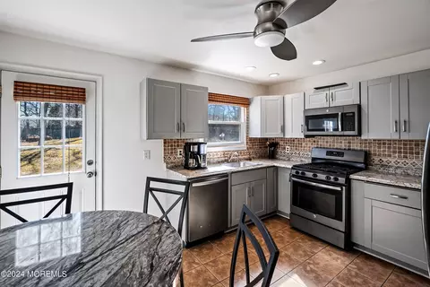 Kitchen - 5 Hampton Rd, Howell, NJ 07731 photo 3 of 3