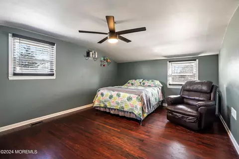 Bedroom - 5 Hampton Rd, Howell, NJ 07731 photo 3 of 5