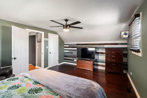 Bedroom - 5 Hampton Rd, Howell, NJ 07731 photo 4 of 5