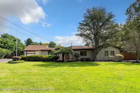 375 Cook Rd, Jackson, NJ 08527