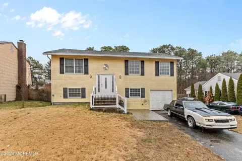 137 Barnegat Blvd, Barnegat, NJ 08005